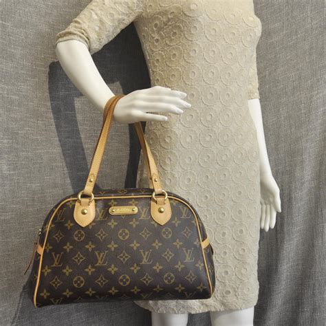 LOUIS VUITTON Monogram Montorgueil PM 